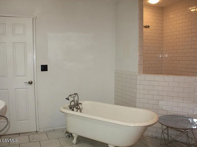 26 N Market St #A — Photo 13