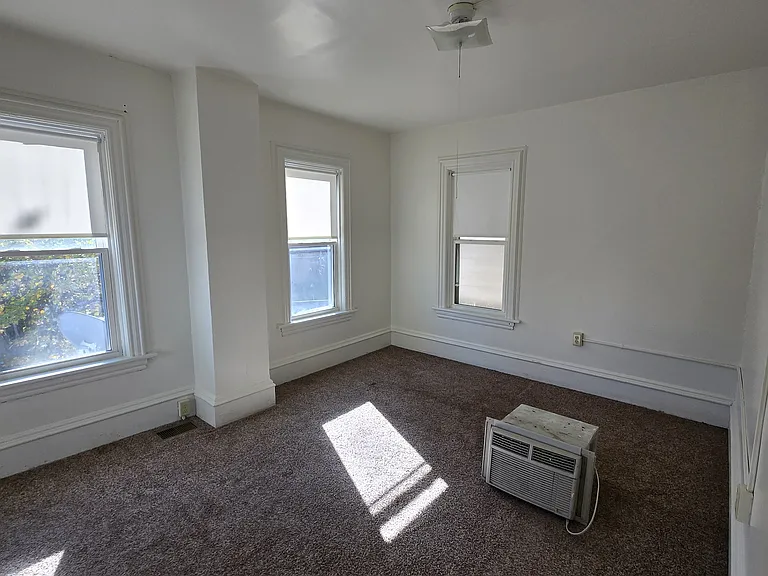 210 W Southern Ave #212 — Photo 3