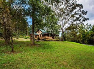 1086 Sencebaugh Dr, Sevierville, TN 37876
