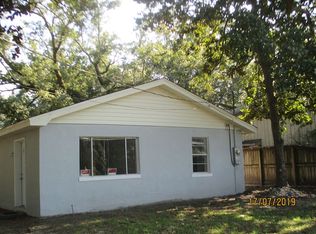 1015 Chaney St, Ocean Springs, MS 39564