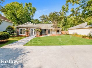 102 Timberline Trl, North Charleston, SC 29418