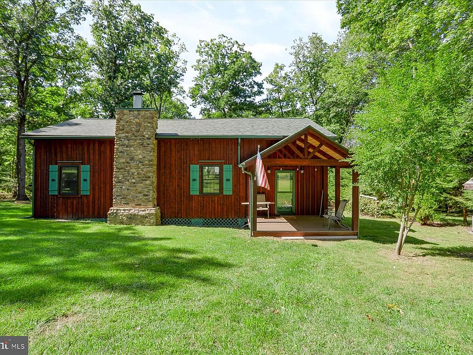 1st image of 115 Summit Rd