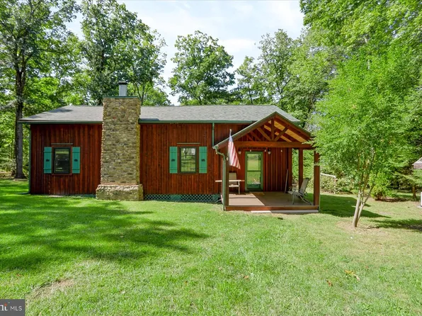 115 Summit Rd, Snow Shoe, PA 16874