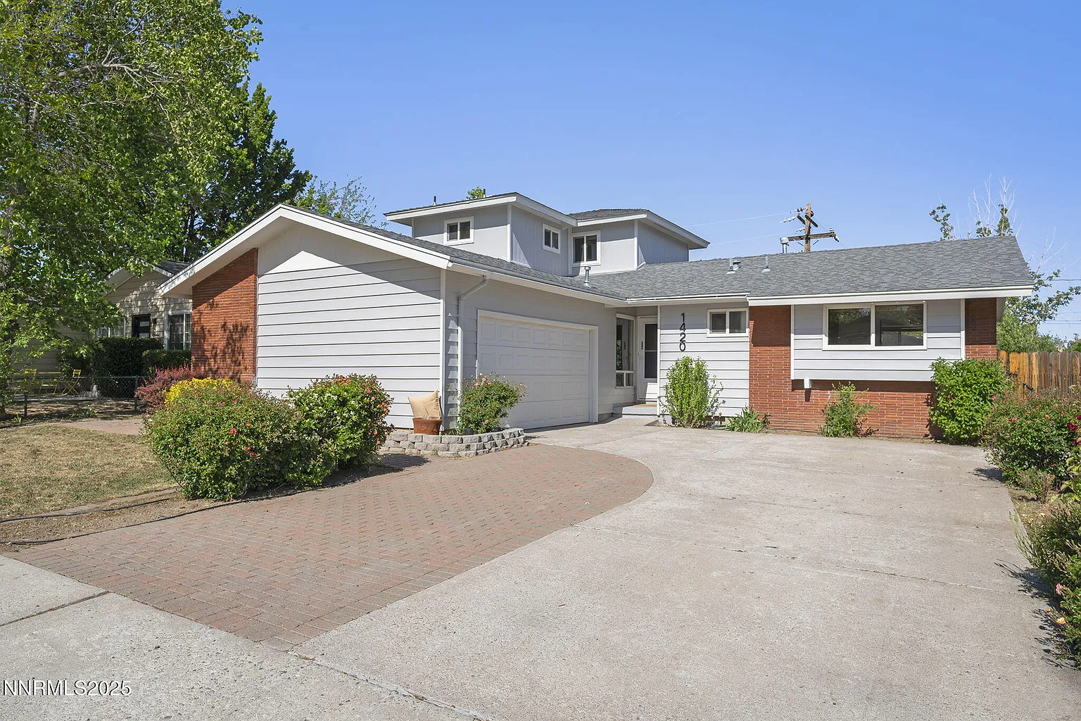 1420 Exeter Way photo 1