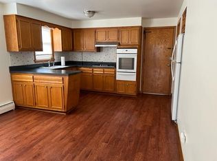 6534 W 79th St APT 3, Burbank, IL