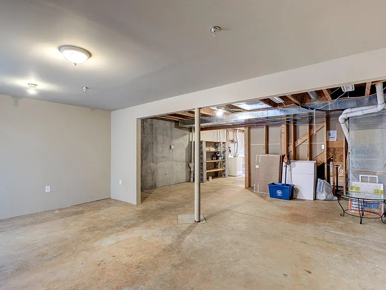 1784 Upper Forde Ln — Photo 31