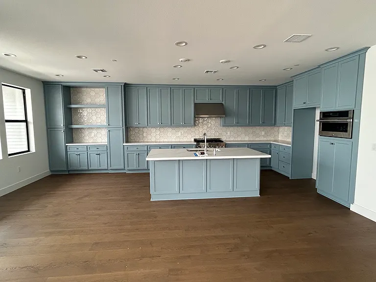 2320 Bayside Ave — Photo 10
