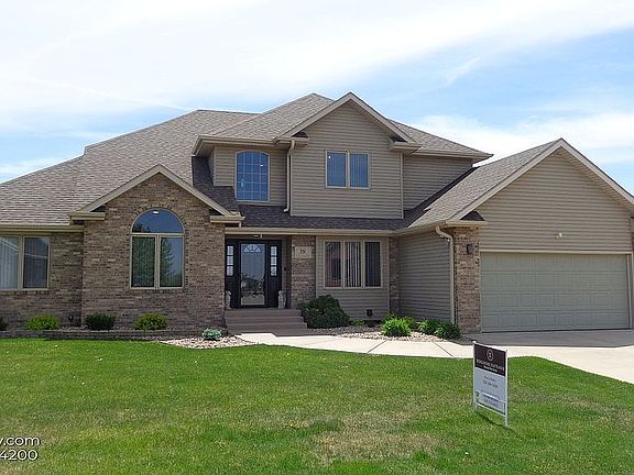 3rd image of 331 Ponderosa Dr