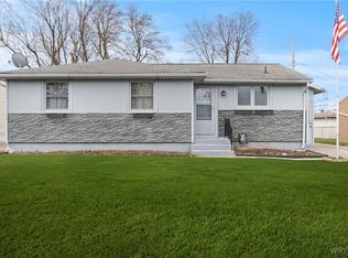 94 Crestview Ave, Cheektowaga, NY 14225