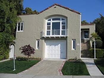 2nd image of 241 La Cruz Ave
