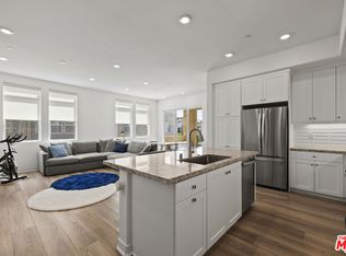 26973 Prospector Rd #204, Valencia, CA 91381