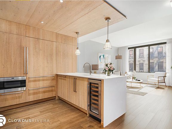 3rd image of 211 E 13th St #4C