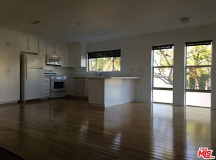516 Boccaccio Ave APT B, Venice, CA 90291