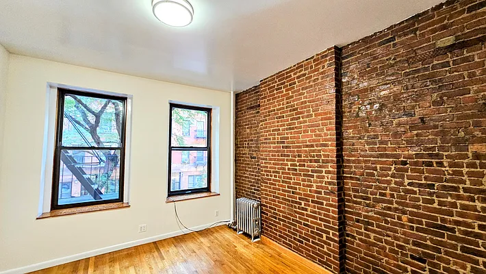 Rented by 195 Property Developers and Realtors LLC | media 21