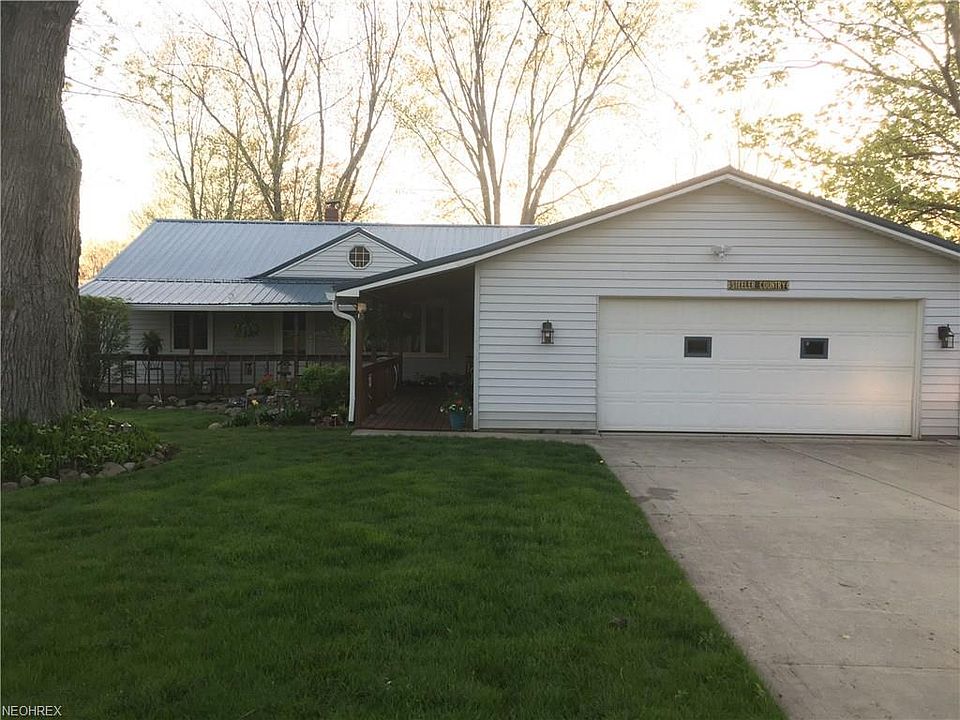 2nd image of 464 Washburn Rd