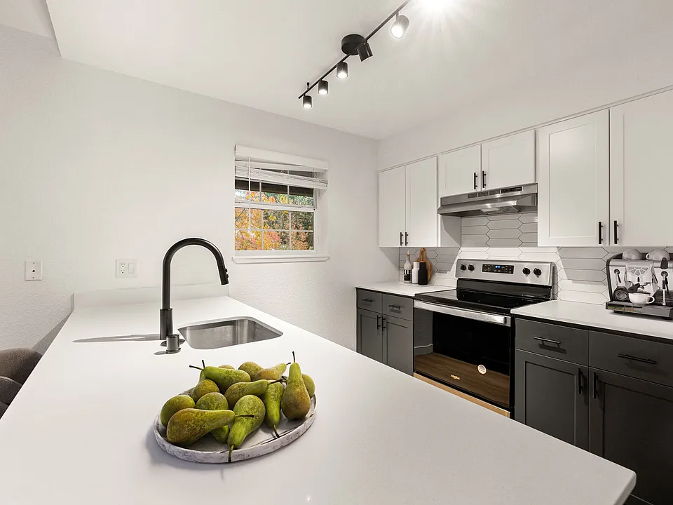 Larkspur Place apartments community photo