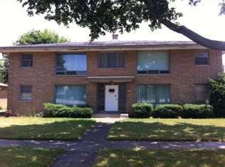4954 N 68th St APT 2, Milwaukee, WI 53218