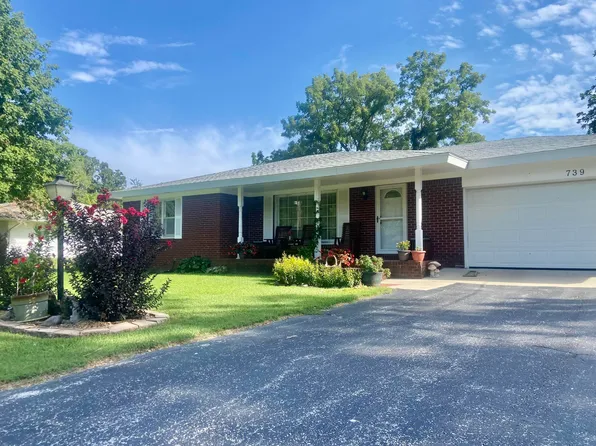 739 College Street, Greenfield, MO 65661