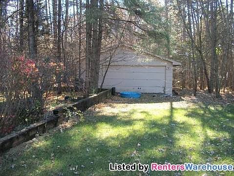3rd image of 7240 Alpine Dr NW