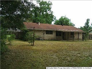 2nd image of 1111 Juanita Ave
