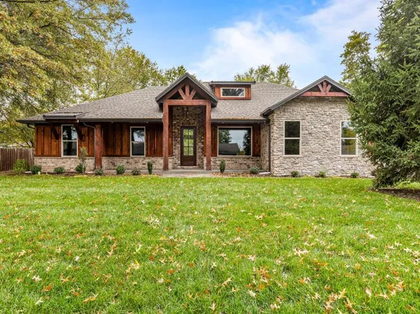 104 Aven Street, Nixa, MO 65714