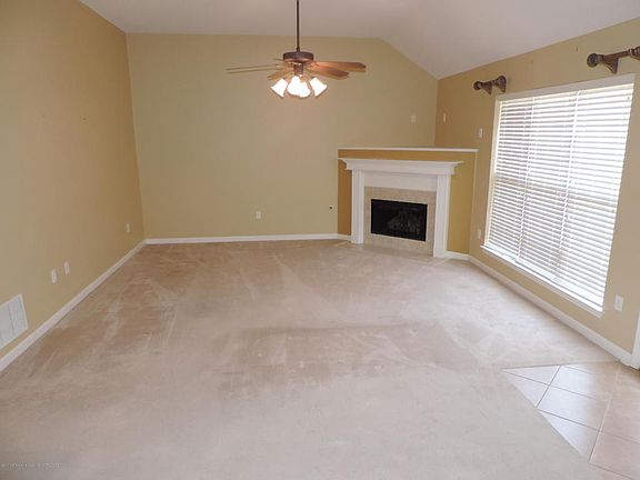 3rd image of 5683 Kuykendall Dr