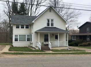 6839 S Jefferson Rd, North Branch, MI 48461