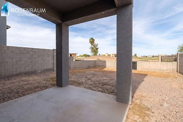 15237 S Moon Valley Rd #D — Photo 2