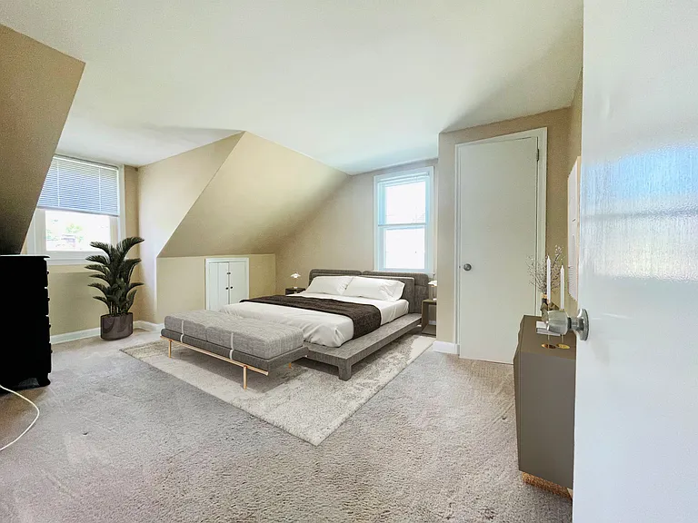 806 Hall St #2 — Photo 12