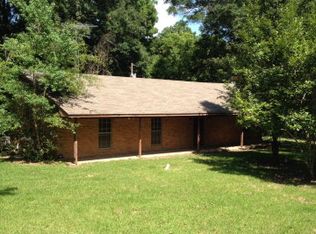 1118 Albena Hill Dr, Port Gibson, MS 39150
