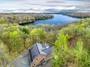 463 Finn Swamp Rd, Lake Ariel, PA 18438