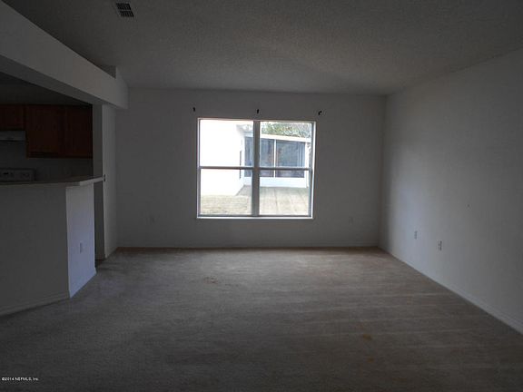 4th image of 453 Islamorada Dr S