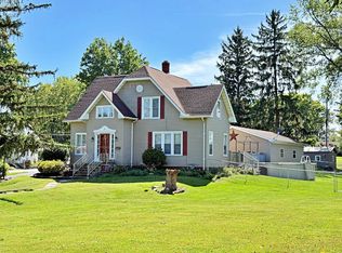 387 W Market St, Tiffin, OH 44883