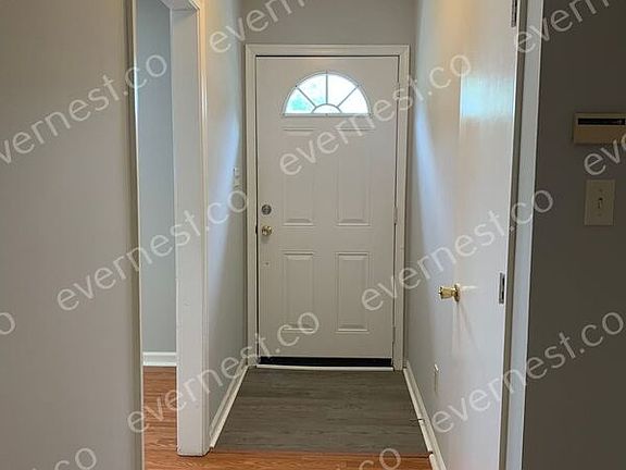 4th image of 3612 Settlers Ln