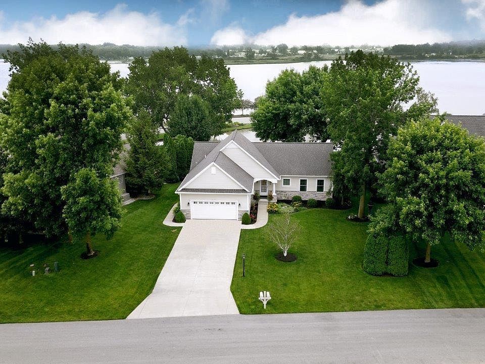 972 Lost Lake Rd, Port Clinton, OH 43452 MLS 20232251 Zillow