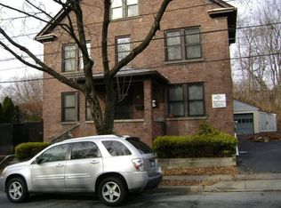 31 Verazzano Blvd, Poughkeepsie, NY 12601