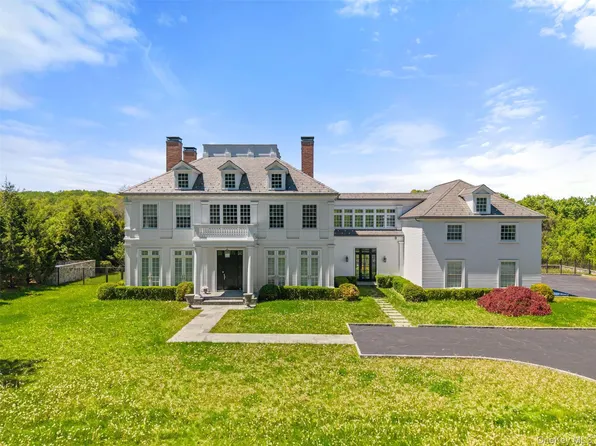 16 Taylor Road, Mount Kisco, NY 10549