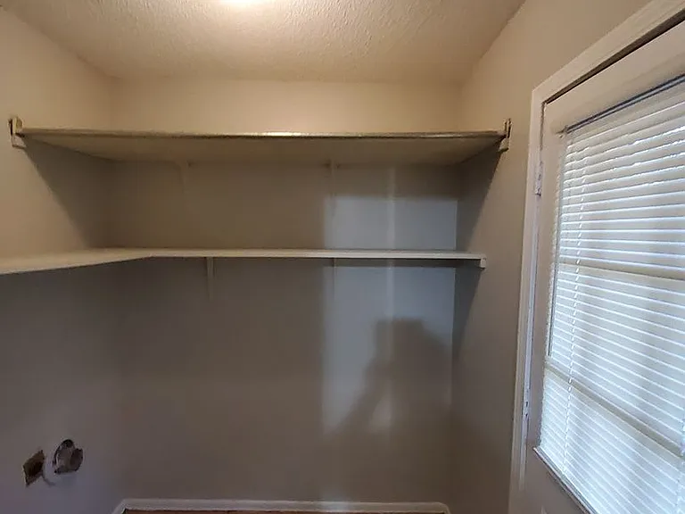 5046 Gray Dr — Photo 4
