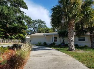 920 14th Ave SW, Largo, FL 33770