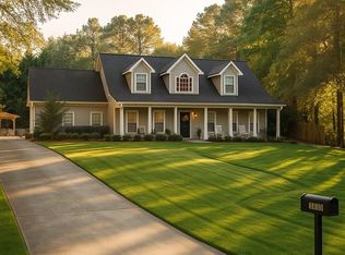 1610 Olympic Cir, Oxford, GA 30054