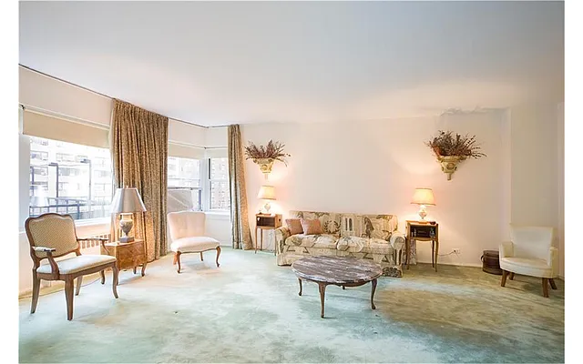 Sold by Douglas Elliman | media 32