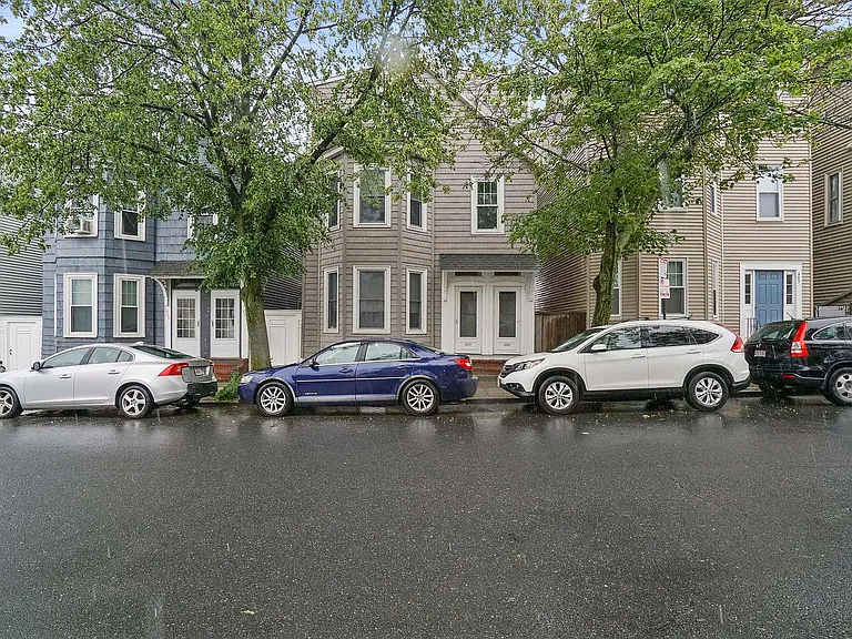 485 E 6th St #2 — Photo 17