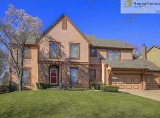 5444 W 129th Ter, Leawood, KS 66209