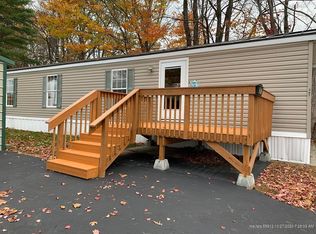 397 Belgrade Rd, Oakland, ME 04963