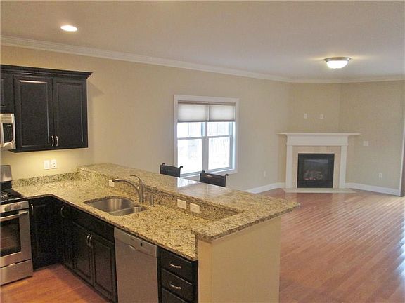 4th image of 151 Southwinds Dr Unit 26