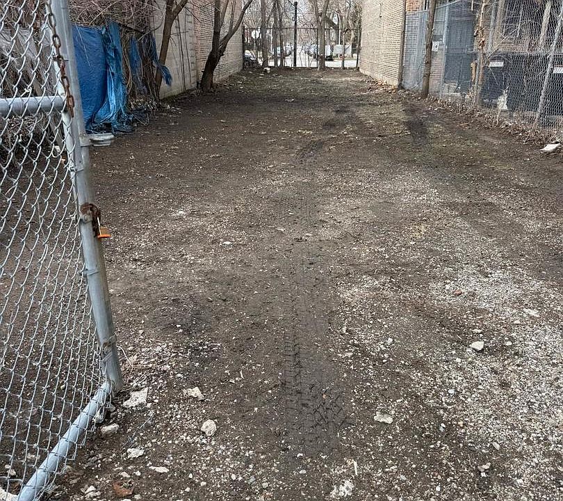 1st image of 1719 E 79th St