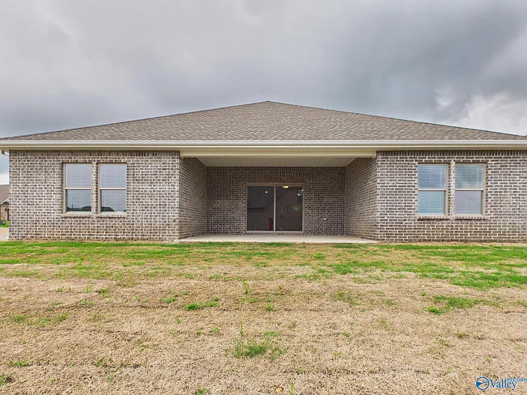 17993 Longleaf Dr — Photo 35