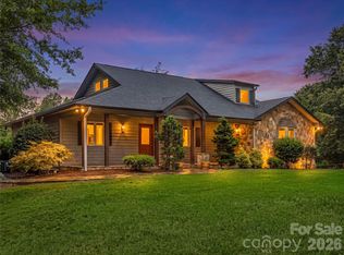 711 Meadow Crest Rd, Tryon, NC 28782