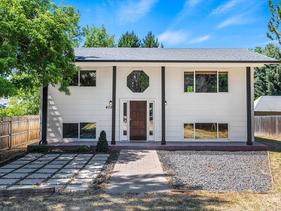 1st image of 4021 W Garnet St