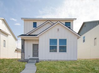 2900 N Eagle Meadow Ave, Kuna, ID 83634